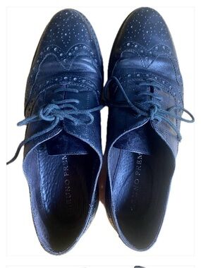 Classic Oxford Shoes